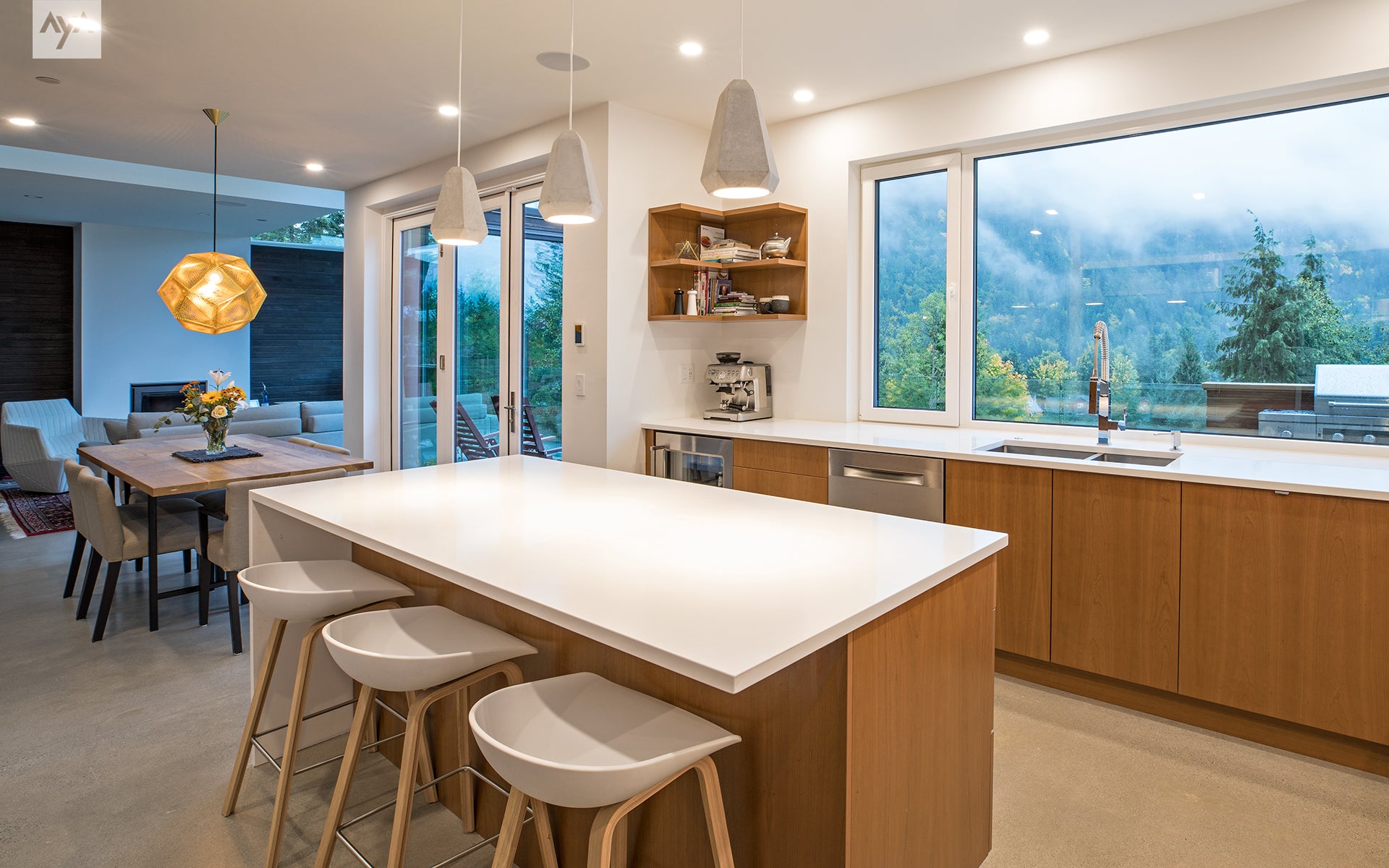 Urban Kitchen